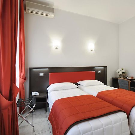 Hotel Al Corso เลนญาโน ห้อง รูปภาพ