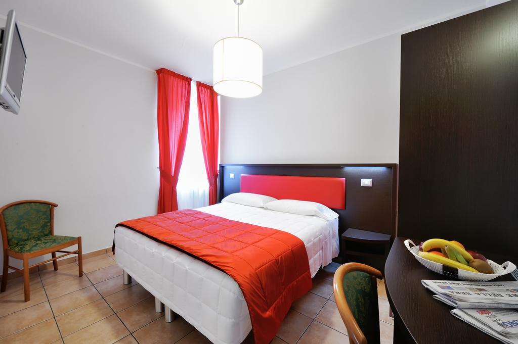 Hotel Al Corso เลนญาโน ห้อง รูปภาพ