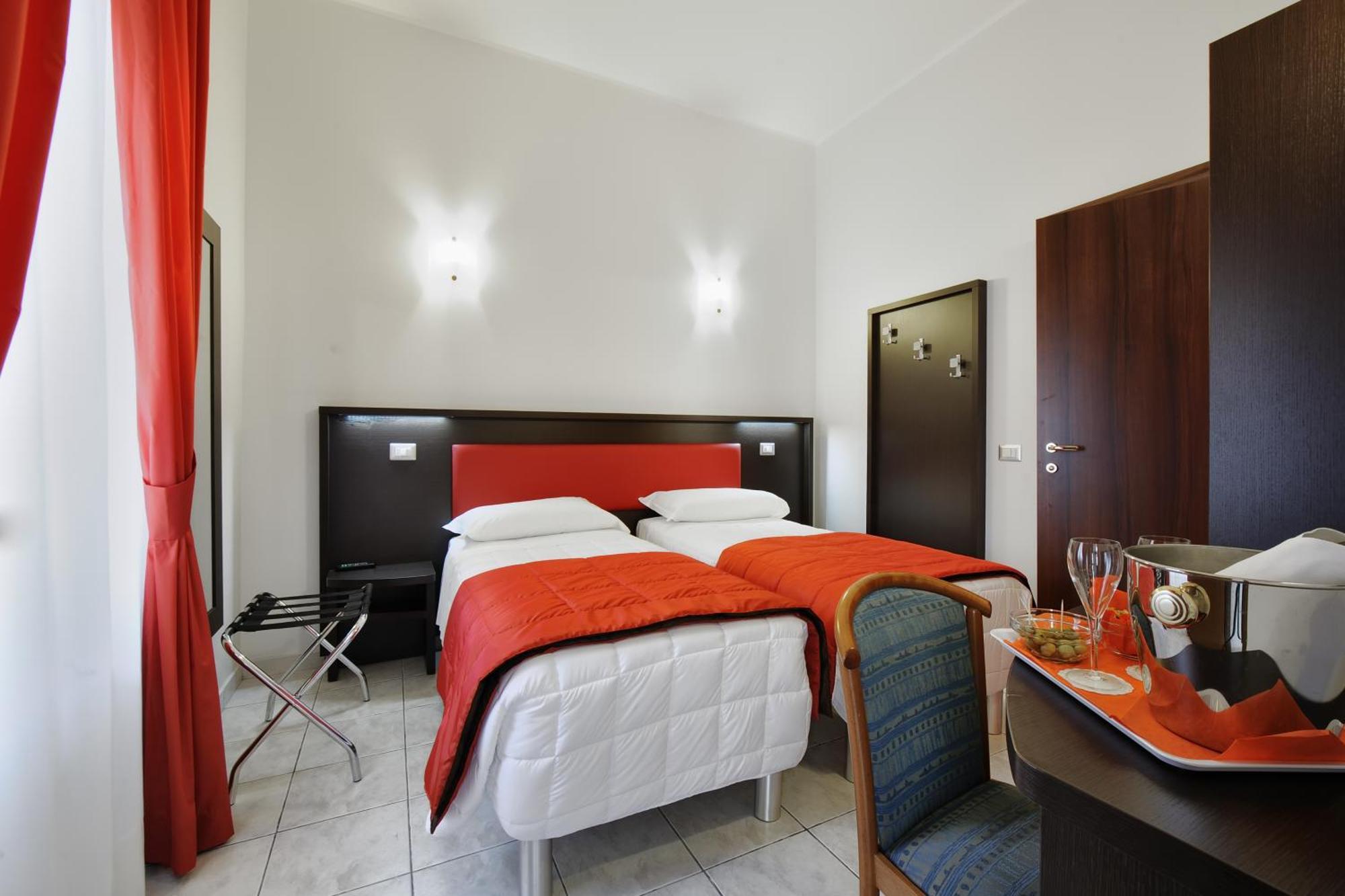 Hotel Al Corso เลนญาโน ห้อง รูปภาพ