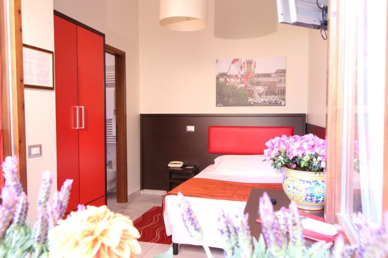 Hotel Al Corso เลนญาโน ภายนอก รูปภาพ